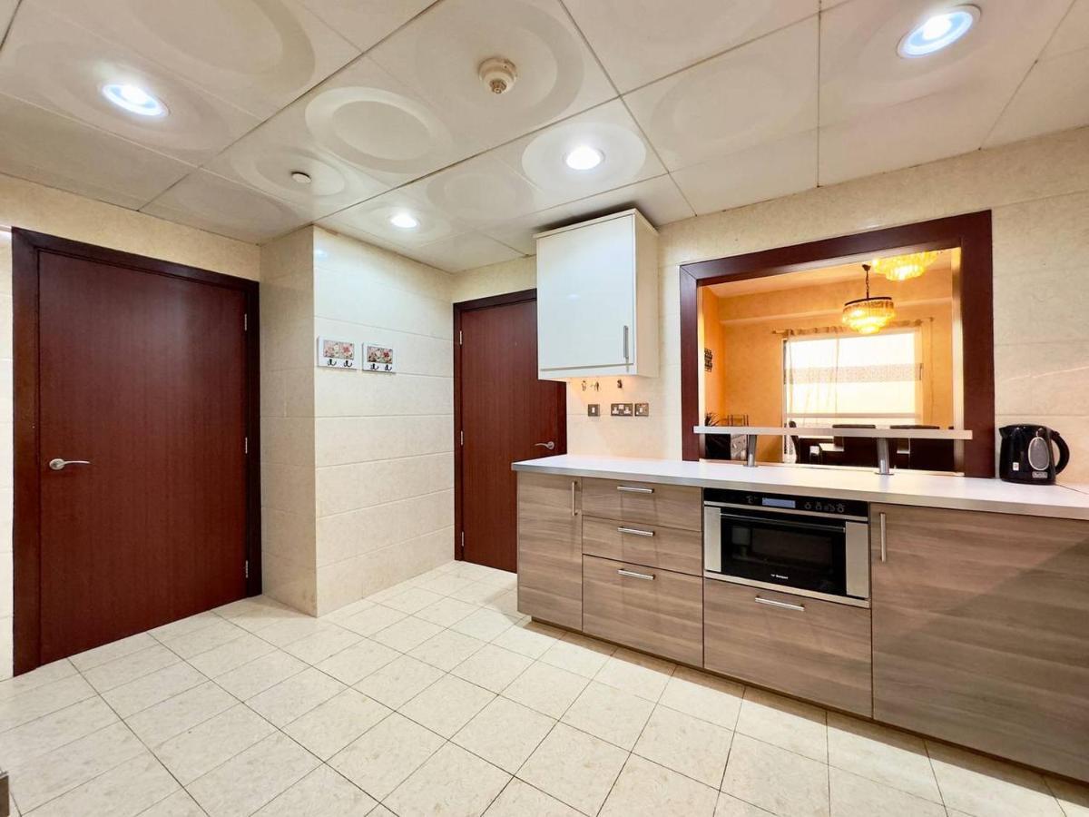 Ar Holiday Home Jbr 2 Dubai Esterno foto