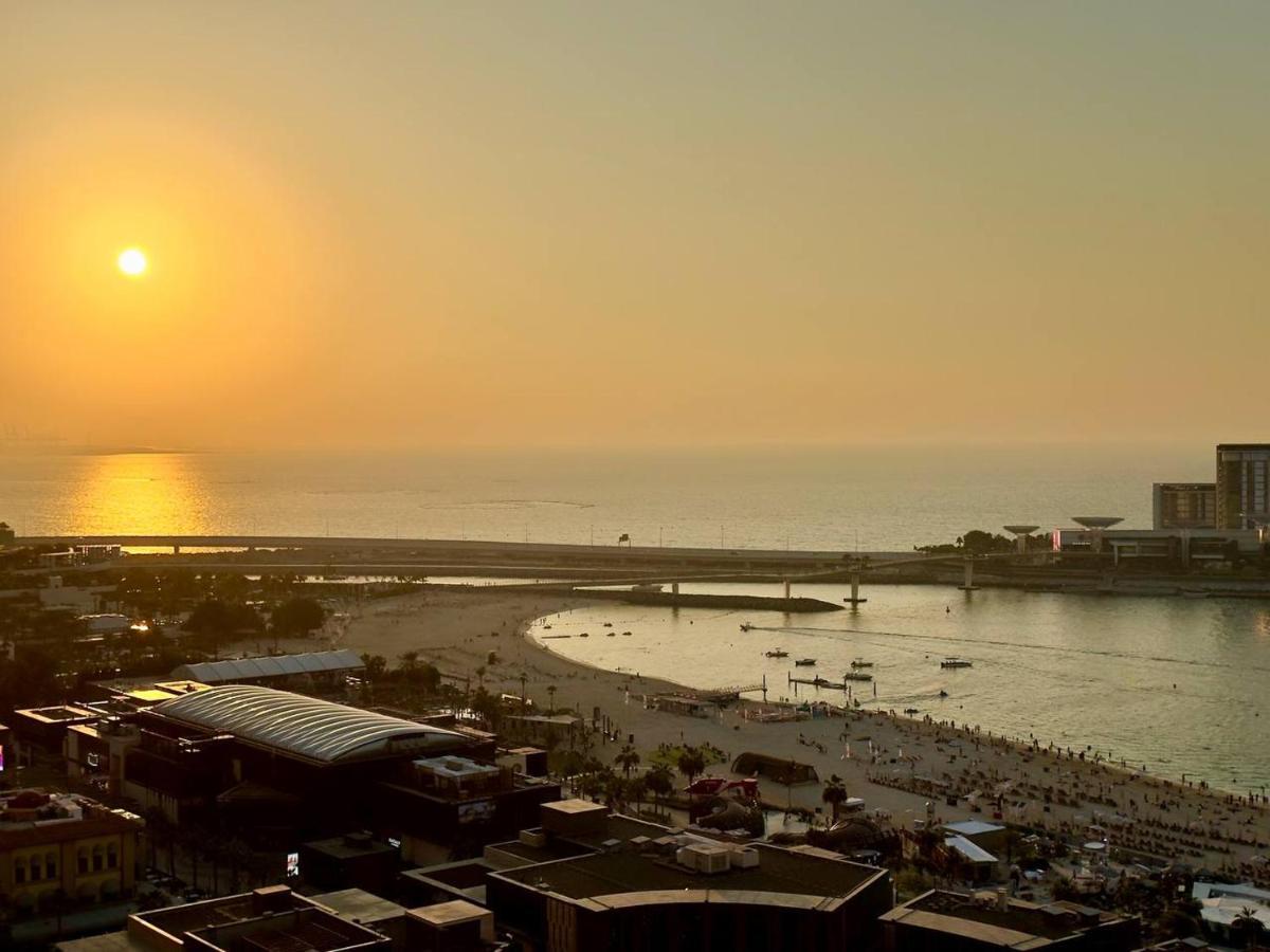 Ar Holiday Home Jbr 2 Dubai Esterno foto